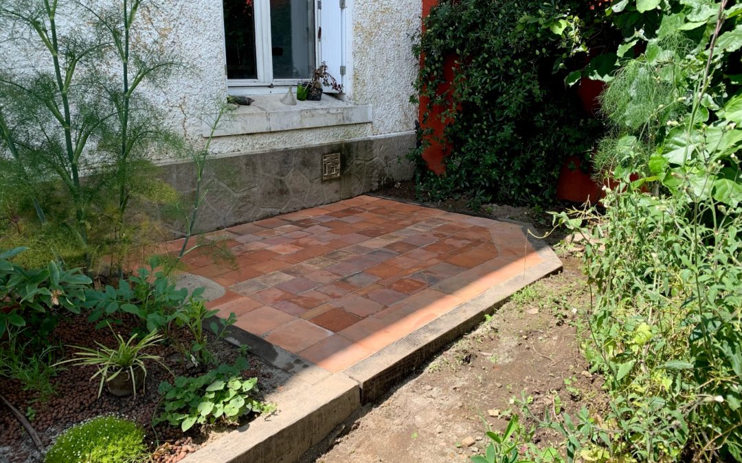 Terrasse Tomette et Bois Brûlé à Nantes